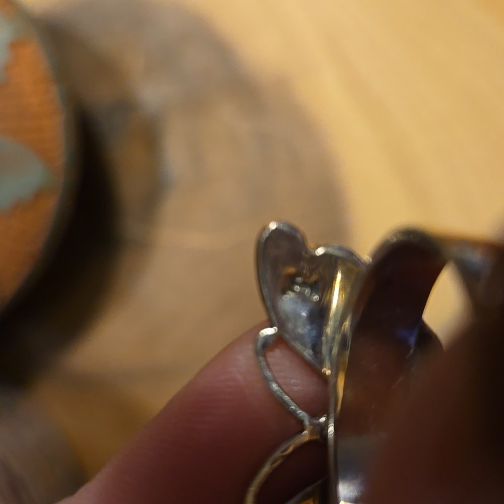 Sterling Silver and Turquoise Butterfly ring - Picture 4 of 7